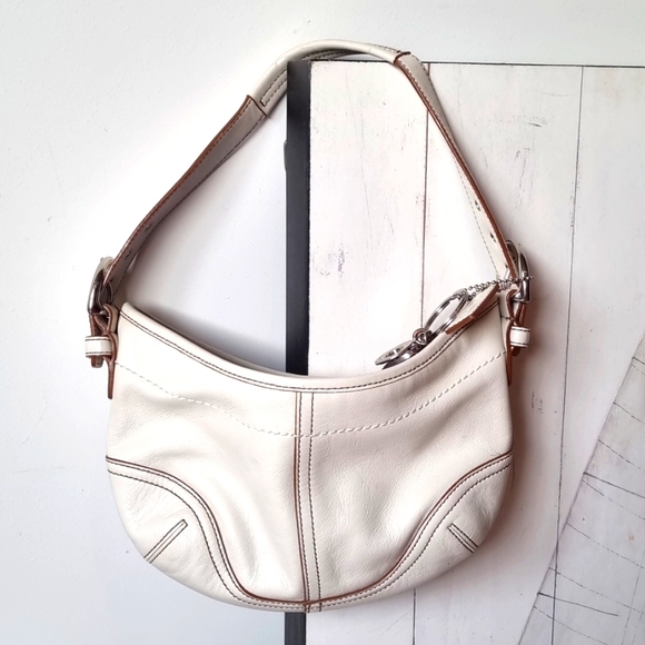 Coach Handbags - Genuine Coach leather shoulder bag